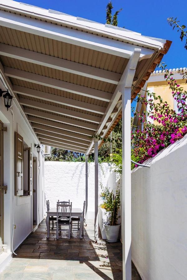 Aria House Spetses Town